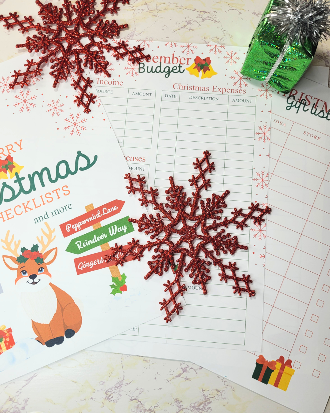 Open view of Merry Christmas checklists and more packet